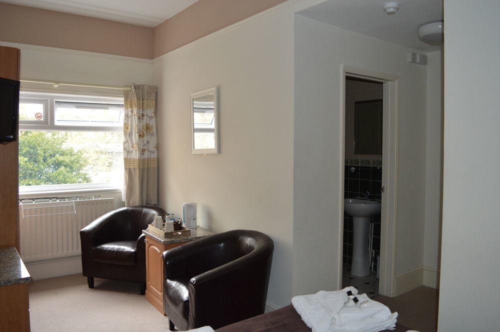 เดอะ เชลดอน บีแอนด์บี Bed & Breakfast อีสต์บอร์น ภายนอก รูปภาพ