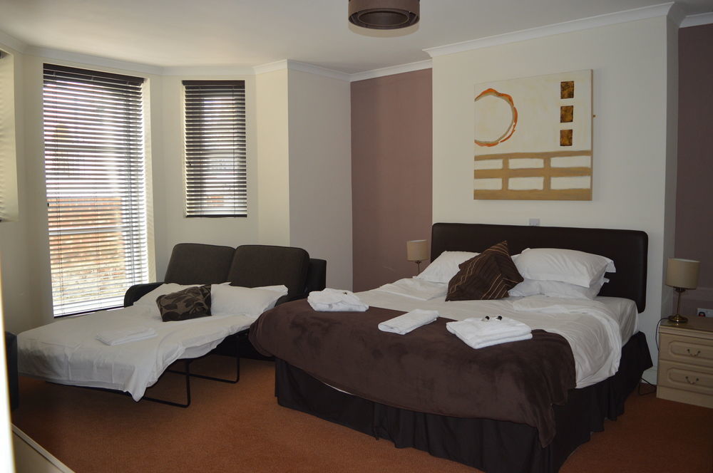 เดอะ เชลดอน บีแอนด์บี Bed & Breakfast อีสต์บอร์น ภายนอก รูปภาพ