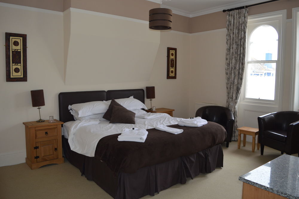 เดอะ เชลดอน บีแอนด์บี Bed & Breakfast อีสต์บอร์น ภายนอก รูปภาพ